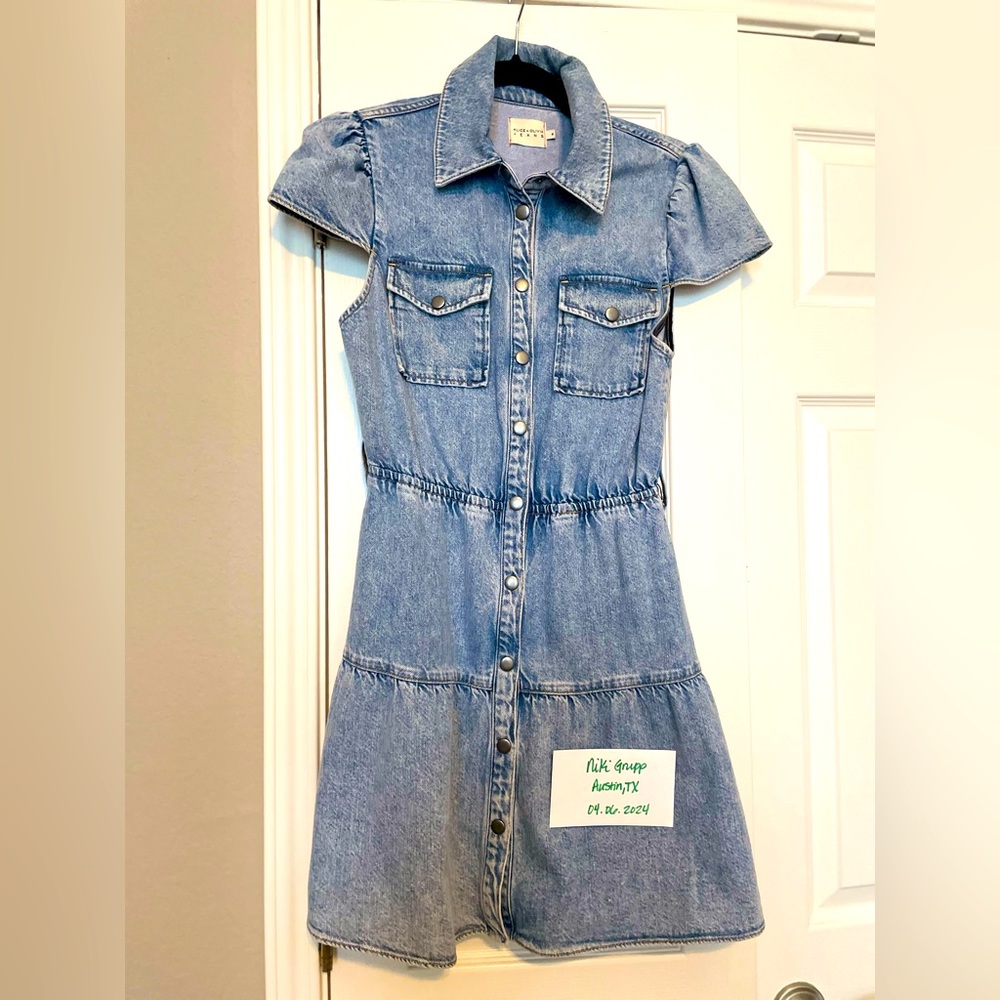 Alice+Olivia denim dress size 4